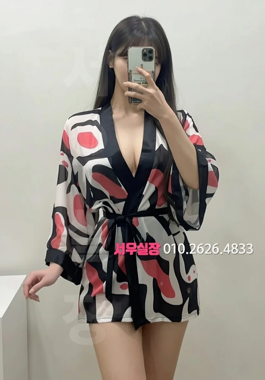 을지로 베트남노래방 프리미엄 라인업 28번 프로필