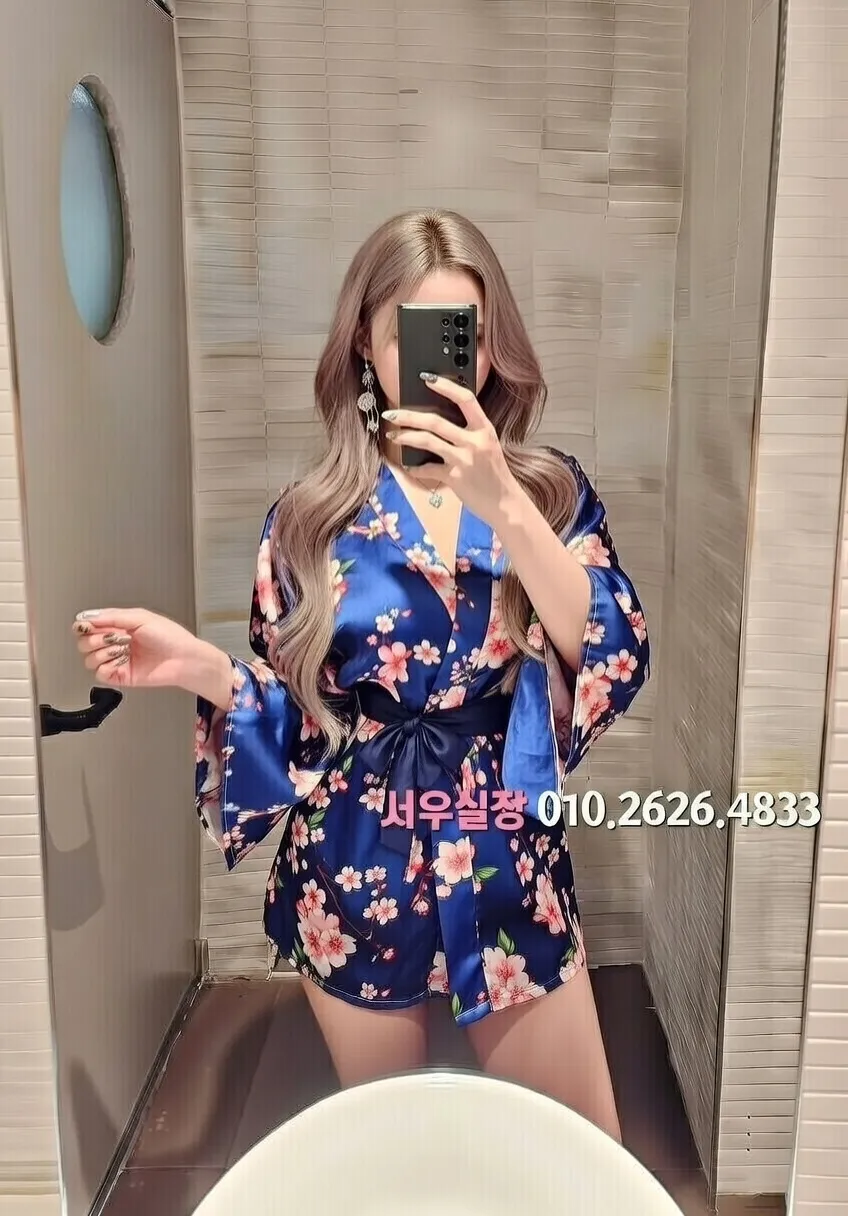 을지로 가라오케 프리미엄 라인업 7번 프로필